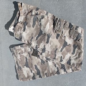 Authentic Old Navy Camouflage Ultra low rise slim boot size 12 also capri pants